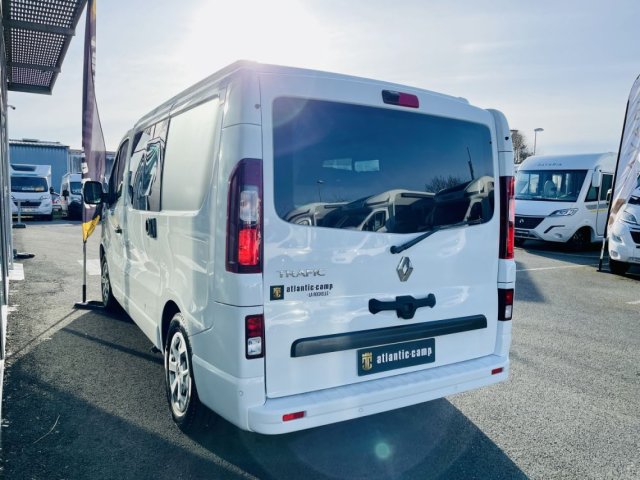 Bavaria MC 504 BF MINI CAMP - Photo 4