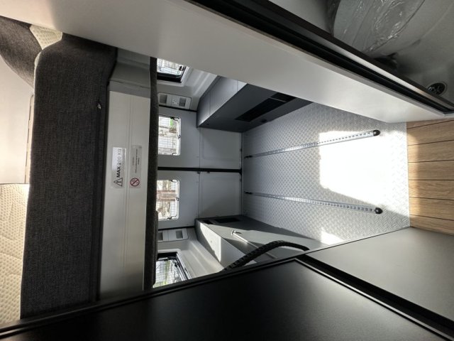 Elios Van 63 GX Sky-Lift SKY LIFT - Photo 8