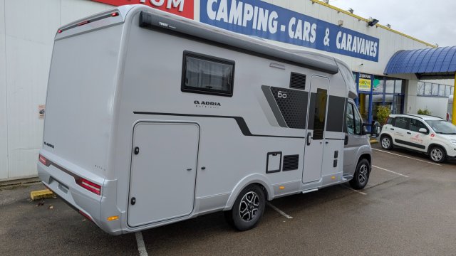 Adria Matrix Axess 650 DC 60 ANS - Photo 12