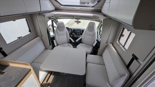 Adria Matrix Plus 670 DC - Photo 2
