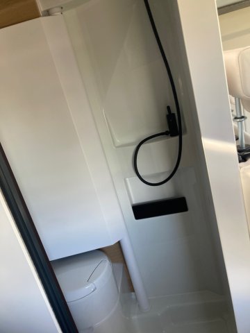 Adria Twin 640 SGX 60 ANS - Photo 8