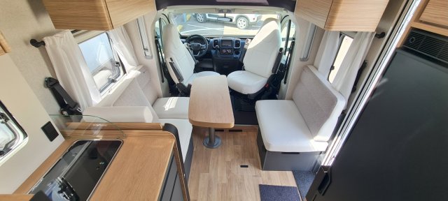 Bavaria T720FC Intense - Photo 3