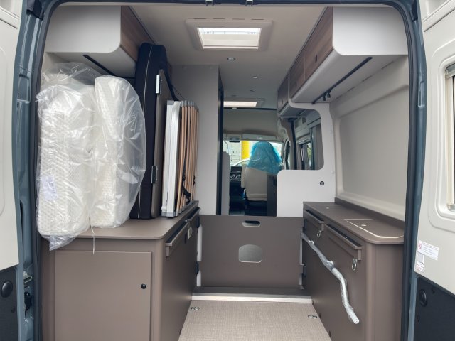 Burstner B66 600C 600 C - Photo 2