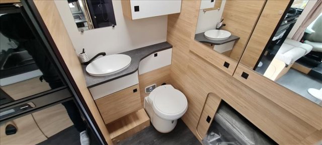 Challenger 250 Break Edition - Photo 8