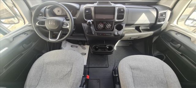 Challenger 318 Anniversary Edition - Photo 2