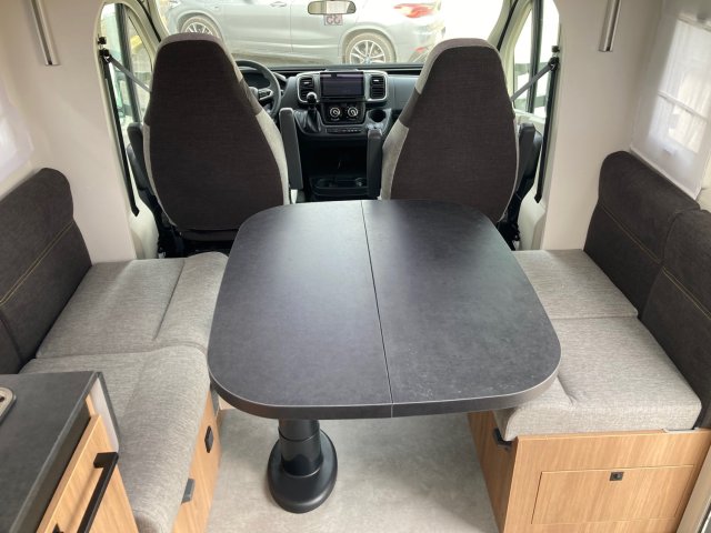 Achat Challenger 318 Cosy Edition Neuf