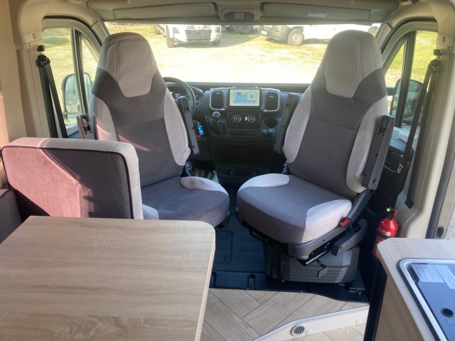 Challenger F&S EDITION - Photo 4