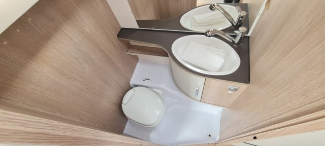 Burstner Premio 490 TS - Photo 7