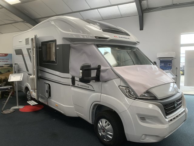 Adria Matrix Plus 600 DT - Photo 1