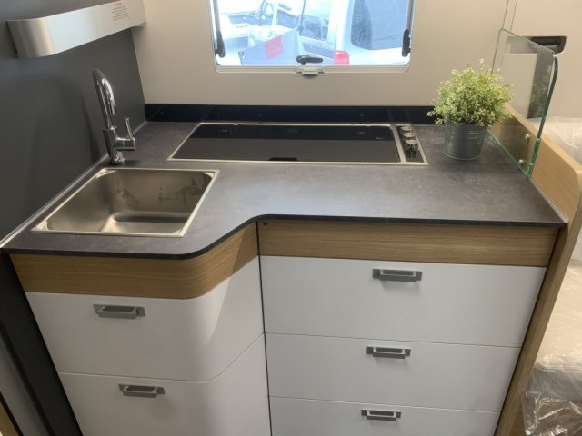 Adria Matrix Plus 600 DT - Photo 3