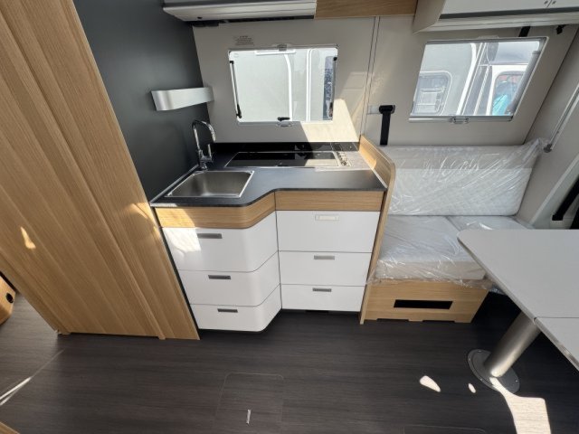 Adria Matrix Plus 670 DC - Photo 3
