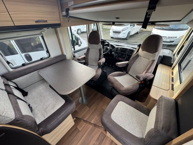 Dethleffs Camping-car i 7051 dbm - Photo 3