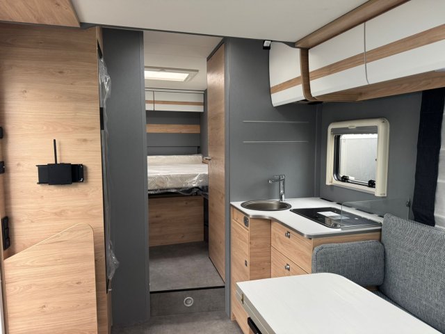 Dethleffs Just T 7052 DBL t7052 - Photo 3