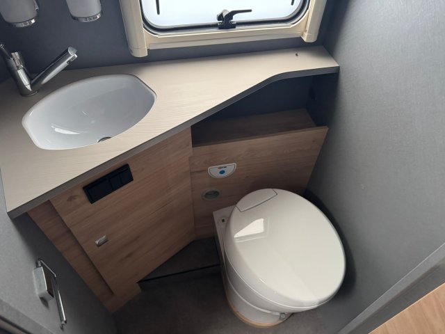 Dethleffs Just T 7052 DBL t7052 - Photo 4