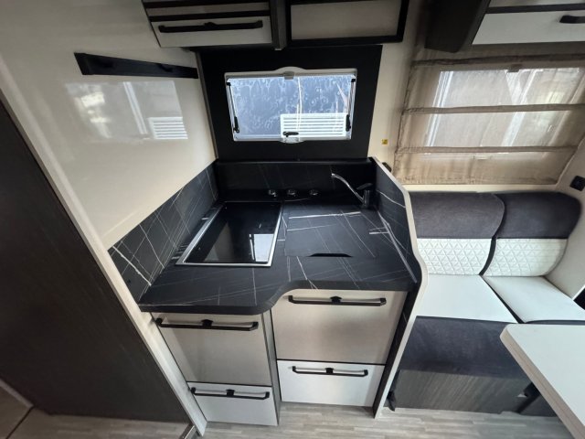 Mc Louis Yearling 81 - Photo 4