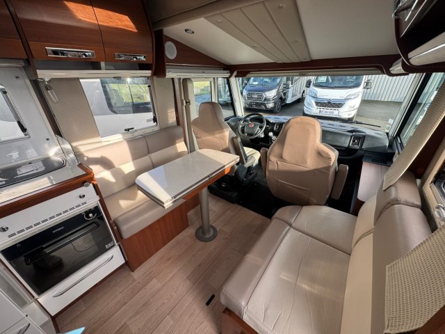 Rapido 8066 DF boite automatique - Photo 4