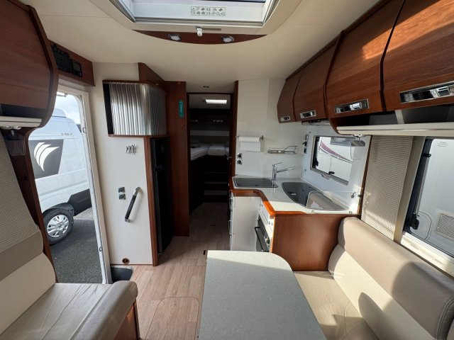 Rapido 8066 DF boite automatique - Photo 8