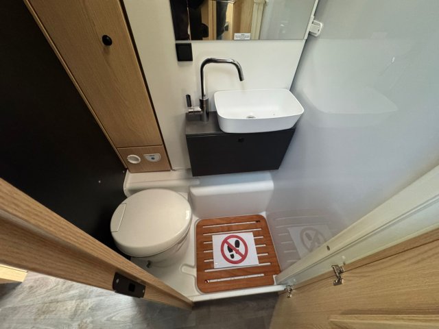 Sunlight T 67 - Photo 4