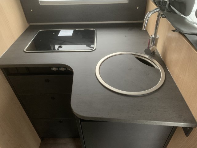 Sunlight T 690 L Adventure Edition - Photo 3