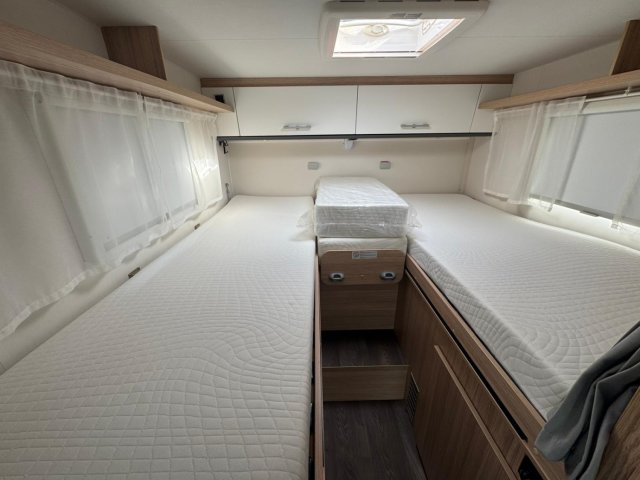 Sunlight V 66 Adventure Edition v66 2022 - Photo 9
