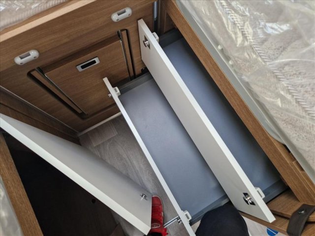 Benimar Mileo 268 - Photo 15