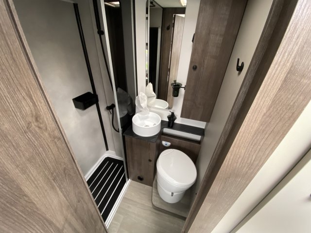 Benimar Tessoro 481 - Photo 12