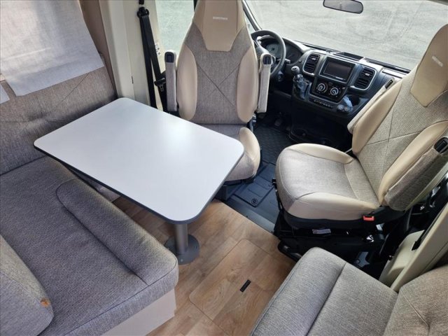 Burstner Campeo TD 690 G - Photo 6