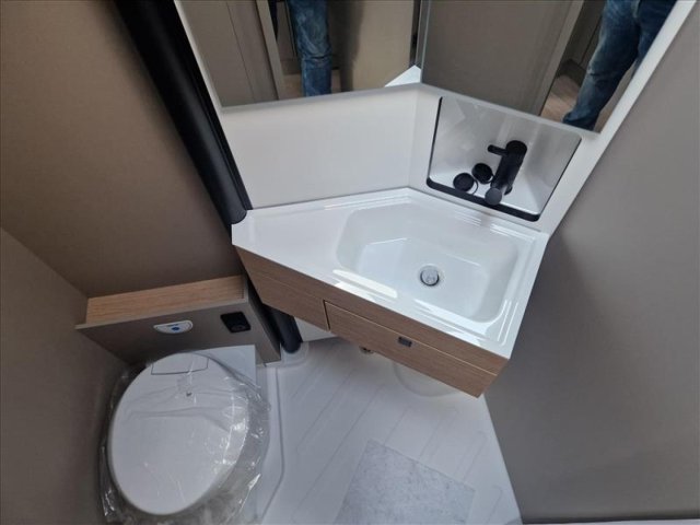 Burstner Campeo TD 690 G - Photo 9