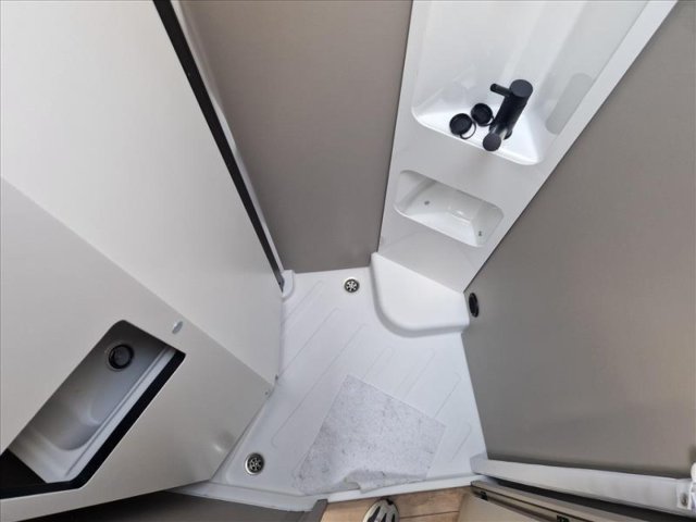 Burstner Campeo TD 690 G - Photo 10