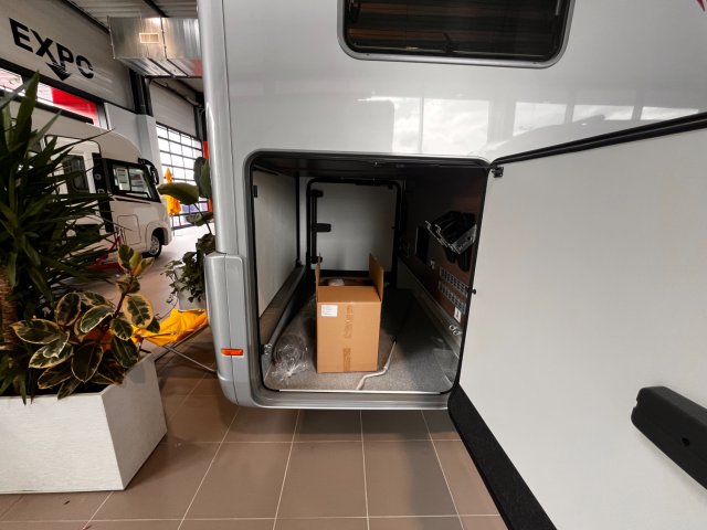 Burstner Elegance I 910 G Poids Lourd - Photo 3