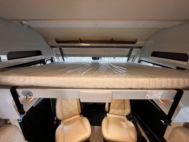 Burstner Elegance I 910 G Poids Lourd - Photo 6