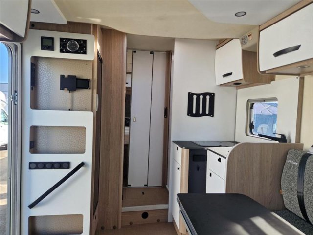 Burstner Lyseo Time Skyline T 732 - Photo 7