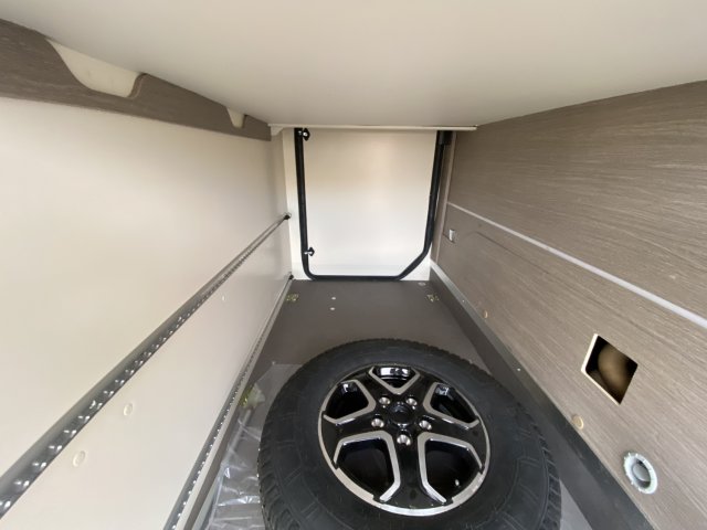 Eden Camp H 745 GLC - Photo 14