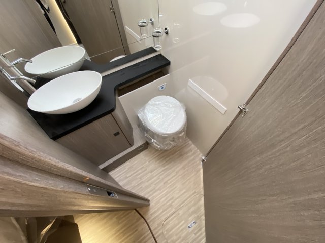 Eden Camp P 745 GLC - Photo 14