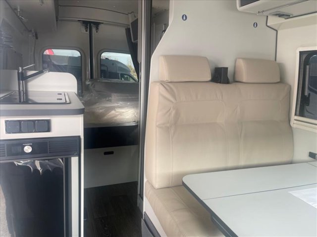 Font Vendome Forty Van FORTYVAN 4X4 - Photo 11