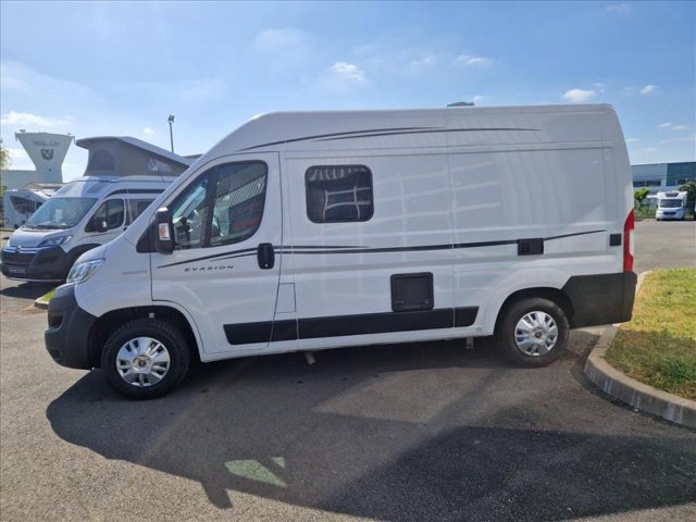 Font Vendome Rando Van - Photo 4