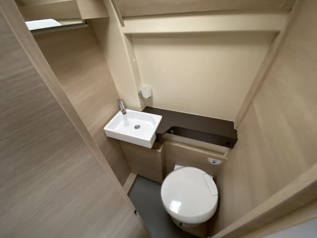 Rapido Van V55 - Photo 9