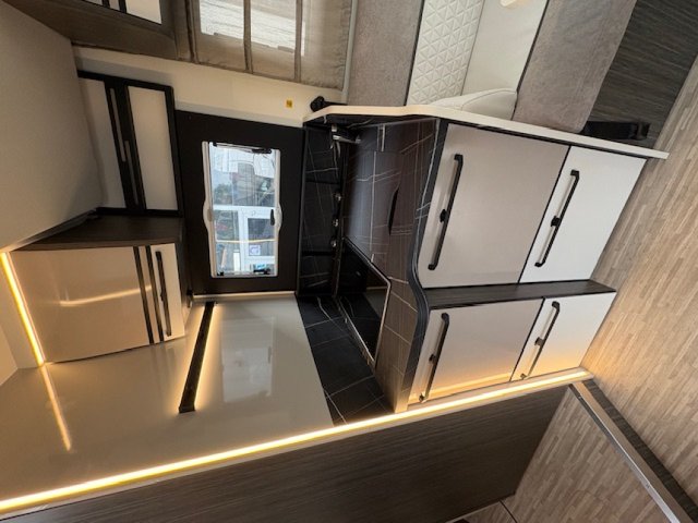 Mc Louis MC4 881 4 25 EDITION - Photo 5