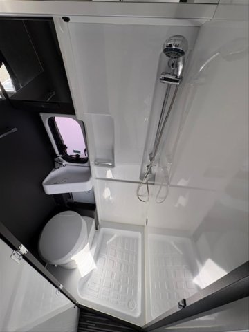 Mc Louis Menfys Van 3 S-Line Matic - Photo 6