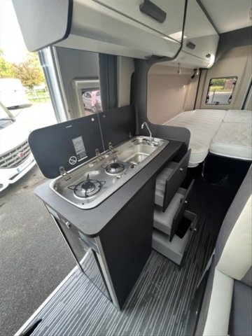Mc Louis Menfys Van 4 S-Line Matic 4CS - Photo 4