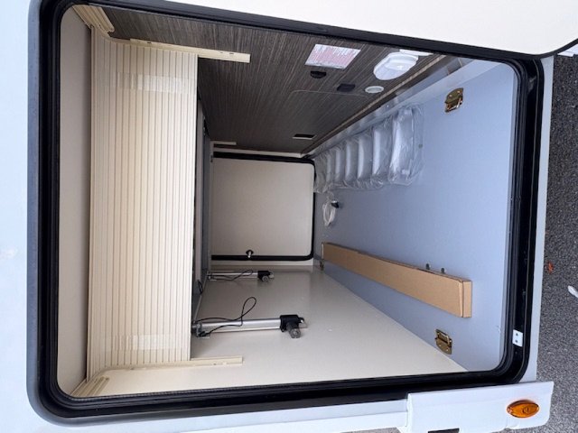 Mc Louis Nevis 881  25 EDITION - Photo 13