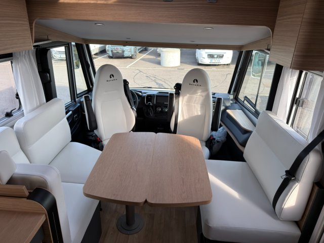 Bavaria Initial I720FC Unik - Photo 4