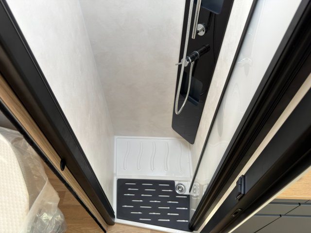 Bavaria Initial I720FC Unik - Photo 6