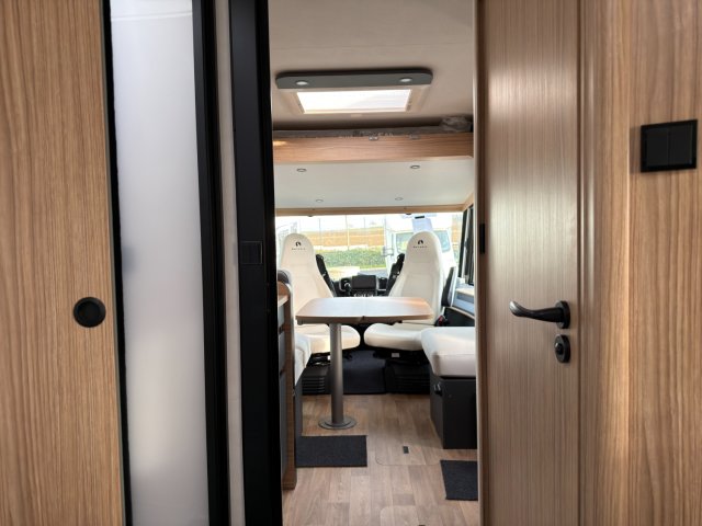 Bavaria Initial I740FC Nomade - Photo 9