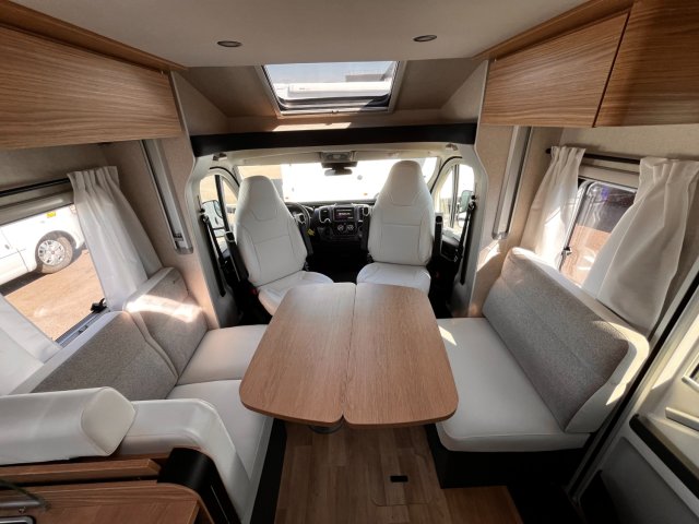 Bavaria T720FC Intense - Photo 5