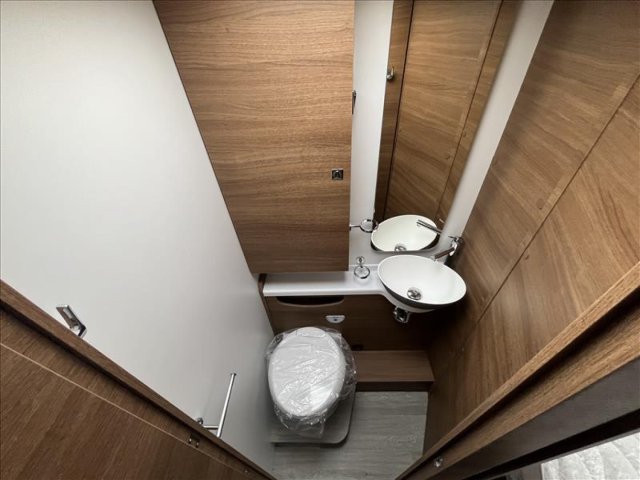 Benimar Mileo 297 - Photo 8