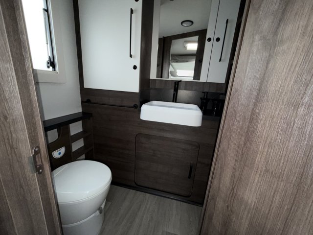 Benimar Tessoro 488 - Photo 10