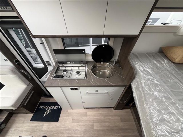 Benimar Yrteo 840 Y - Photo 6