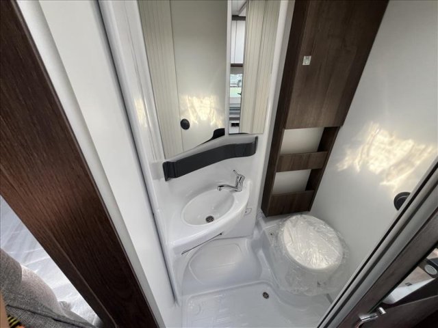 Benimar Yrteo 840 Y - Photo 7