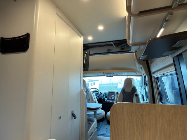 Burstner Campeo C 540 4x4 - Photo 8
